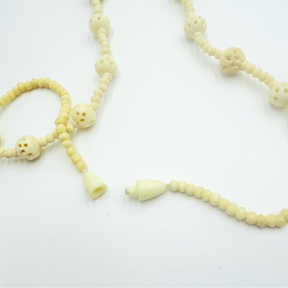Vintage Hand Carved Bone Bead Necklace Floral Bone Beads - Picture 6 of 8
